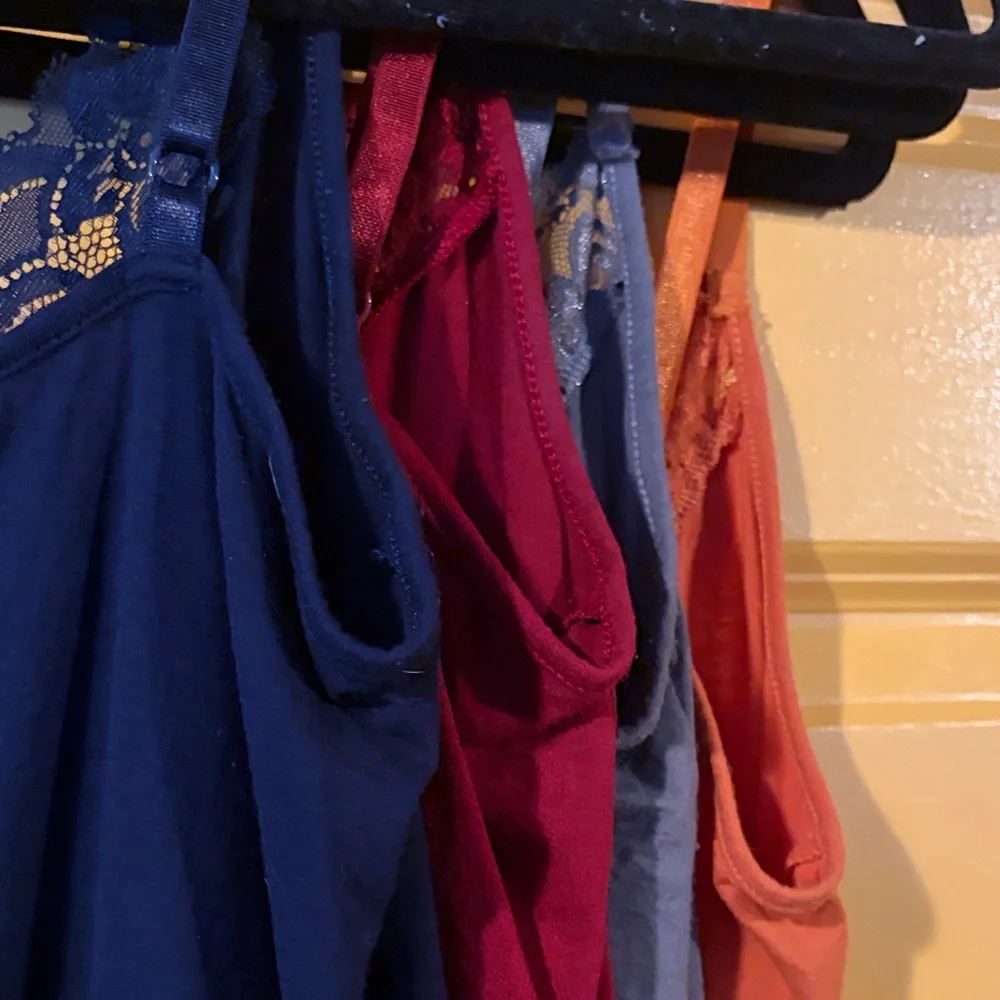 The Limited 4 Lace Camisoles - Picture 8 of 12